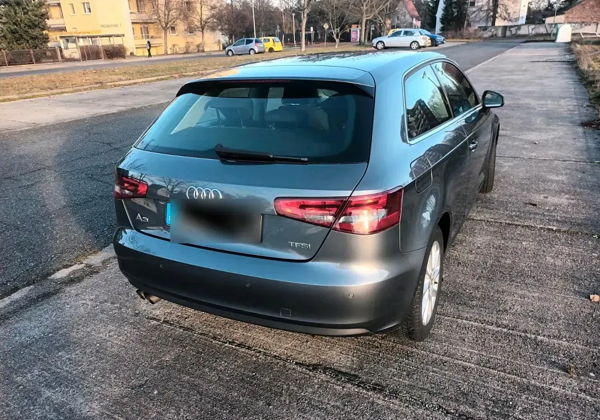Gebraucht Audi A3 123 PS (90 kW) 2013 Silber Kleinwagen