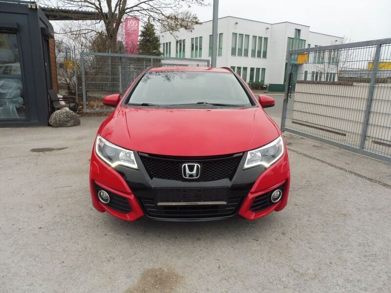Gebraucht Honda Civic 120 PS (88 kW) 2017 Rot Kombi