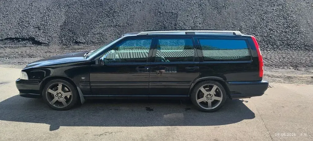 Gebraucht Volvo V70 250 PS (183 kW) 1999 Schwarz Kombi