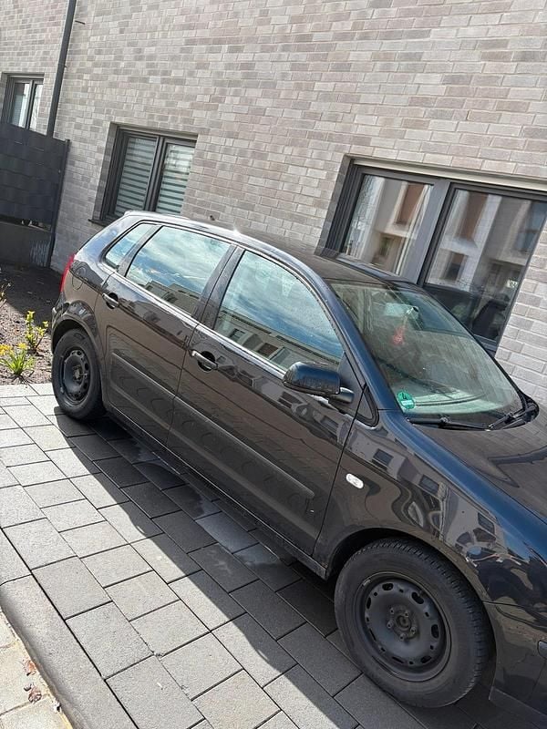 Gebraucht VW Polo 64 PS (47 kW) 2002 Schwarz Limousine