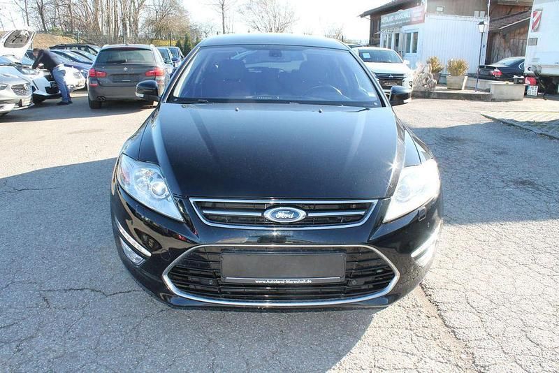 Gebraucht Ford Mondeo 116 PS (85 kW) 2012 Schwarz Limousine