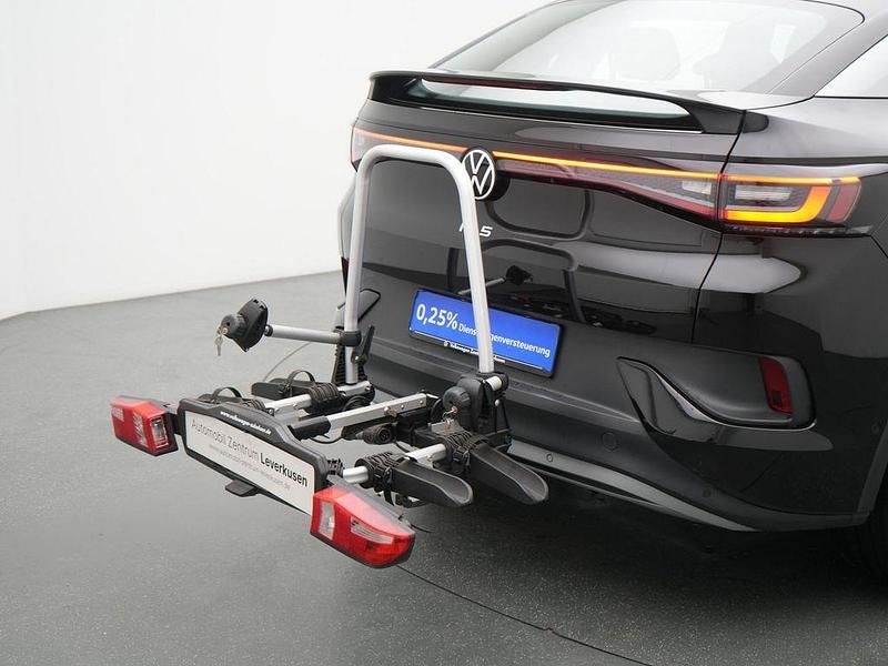 Gebraucht VW ID.5 Pro Performance 150 kW (204 PS) 2022 Schwarz / mythosschwarz (metallic) SUV