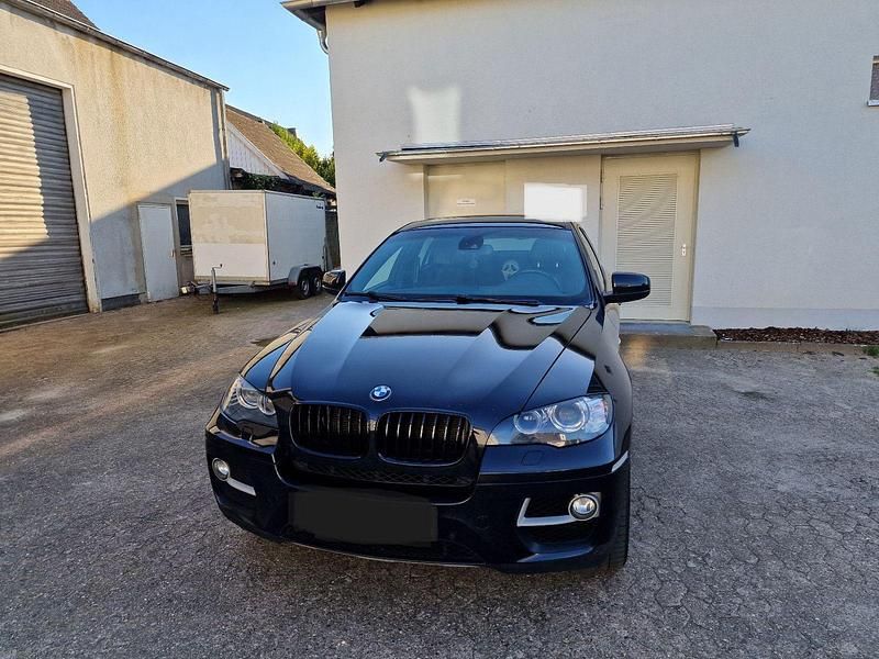Schwarz Gebraucht 2012 BMW X6 Shadowline SUV | 17.500 € - Bild 1/4