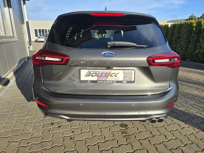 Neu Ford Focus ST-Line 155 PS (114 kW) 2025 Grau Limousine