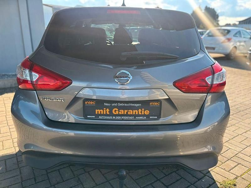 Gebraucht Nissan Pulsar N-Connecta 116 PS (85 kW) 2017 Grau Limousine