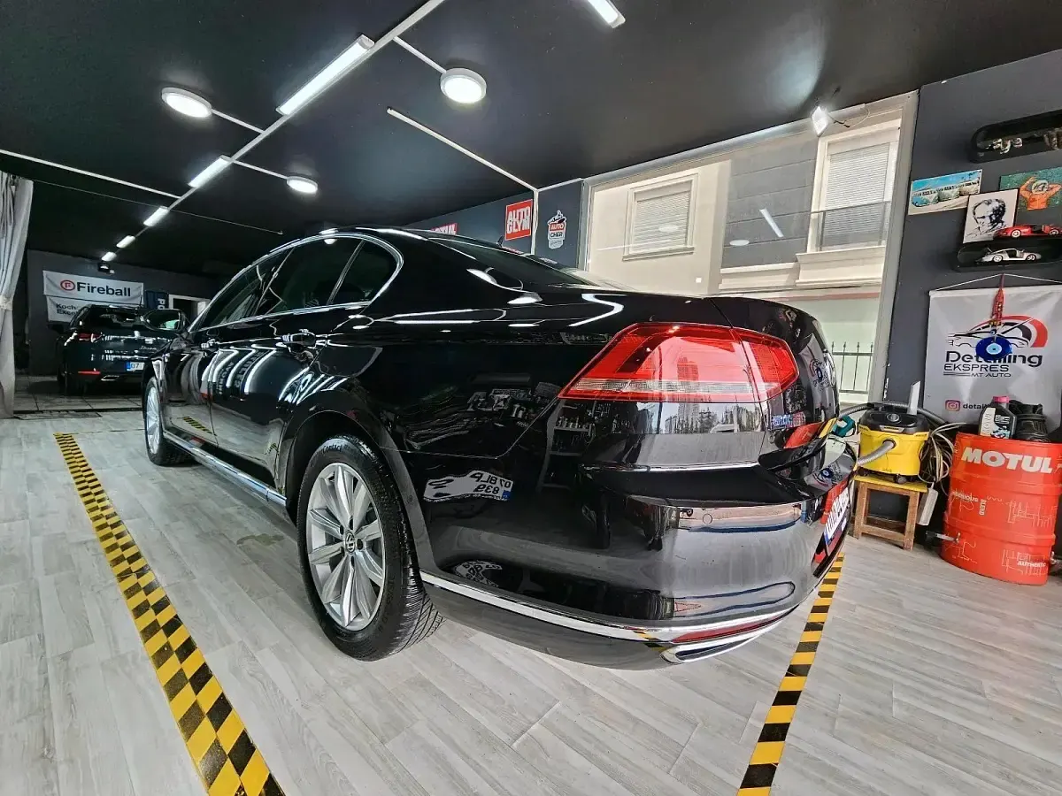 Gebraucht VW Passat GTE 218 PS (160 kW) 2017 Schwarz Limousine