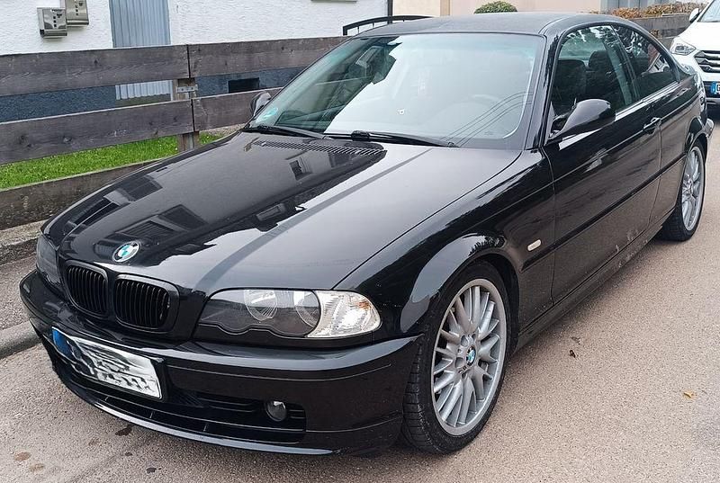 Schwarz Gebraucht 2000 BMW 318 Performance Coupé | 3.600 € (Fairer Preis) - Bild 1/4