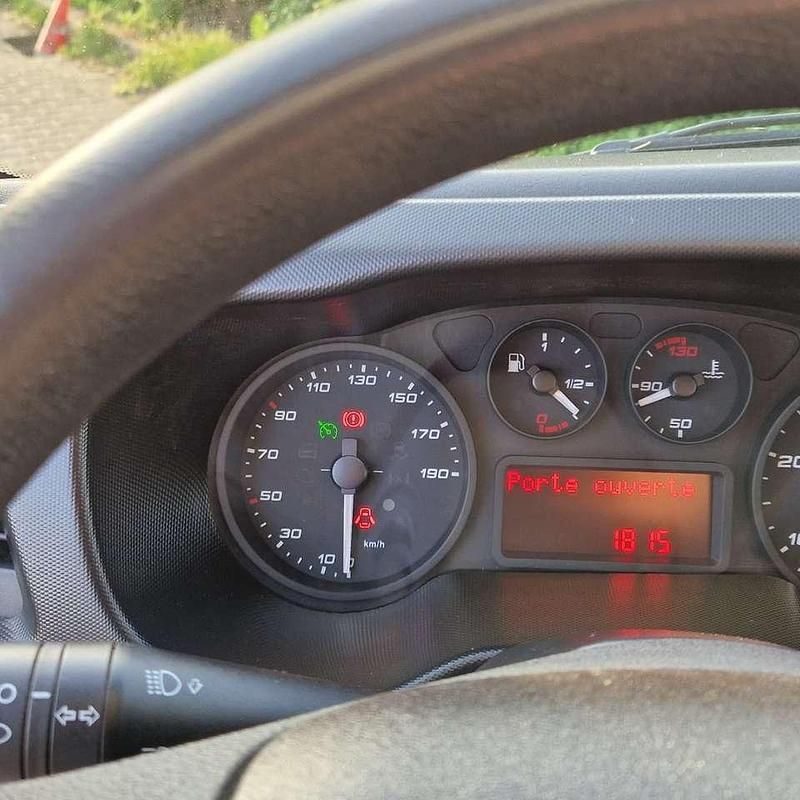 Gebraucht Iveco Daily 136 PS (100 kW) 2018 Van