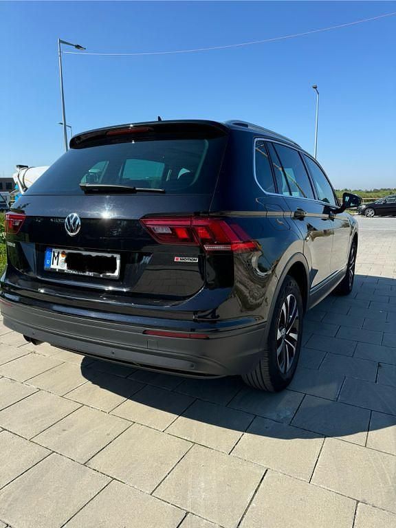 Gebraucht VW Tiguan 150 PS (110 kW) 2020 Schwarz SUV