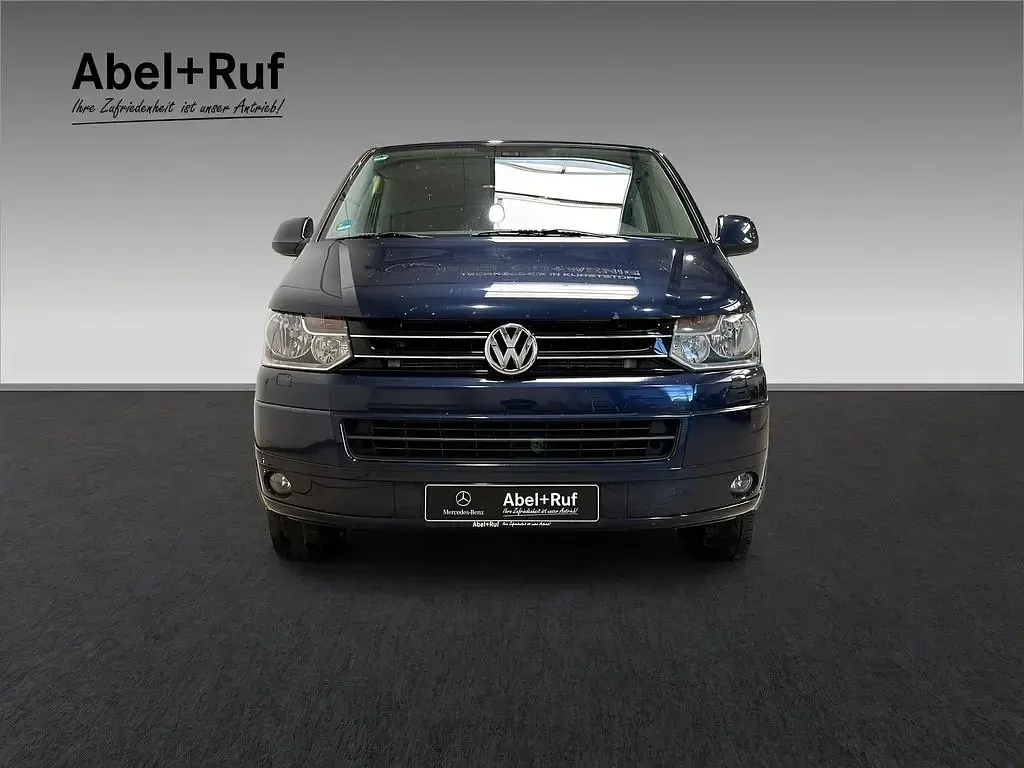 Gebraucht VW Caravelle Comfortline 140 PS (102 kW) 2011 Blau Van