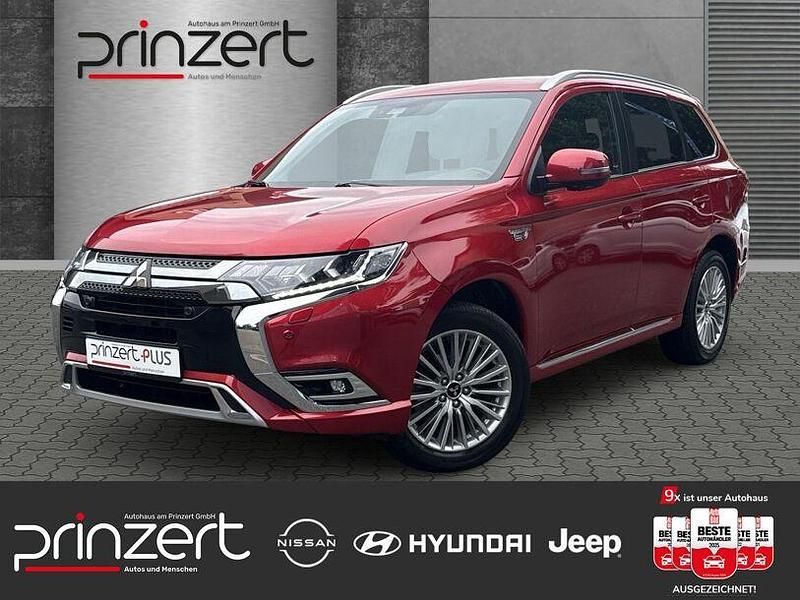 Karminrot (m) Gebraucht 2018 Mitsubishi Outlander P-HEV Top SUV | 20.970 € (Fairer Preis) - Bild 1/3