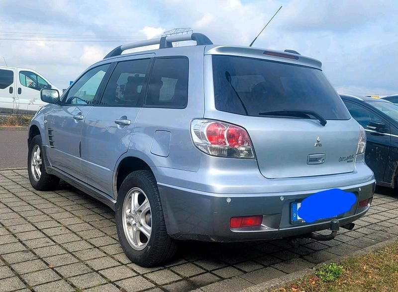 Gebraucht Mitsubishi Outlander 136 PS (100 kW) 2004 Silber SUV