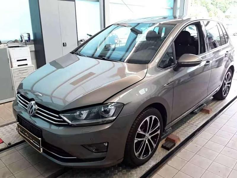 Grau Gebraucht 2015 VW Golf Sportsvan LOUNGE Van / Kleinbus | 9.900 € (Fairer Preis) - Bild 1/4