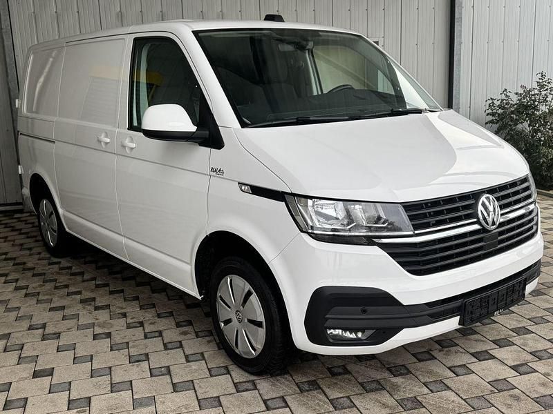 Gebraucht VW T6.1 110 PS (80 kW) 2022 Weiß Van