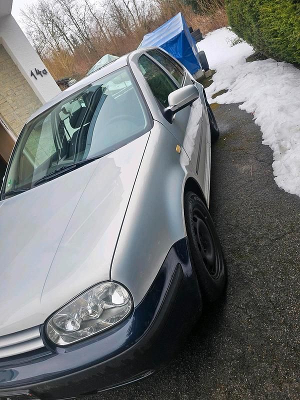 Gebraucht VW Golf IV 75 PS (55 kW) 1999 Grau Kleinwagen