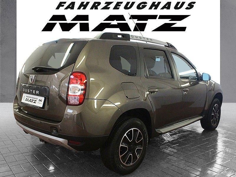 Używany Dacia Duster Lauréate 114 KM (83 kW) 2018 Brązowy SUV