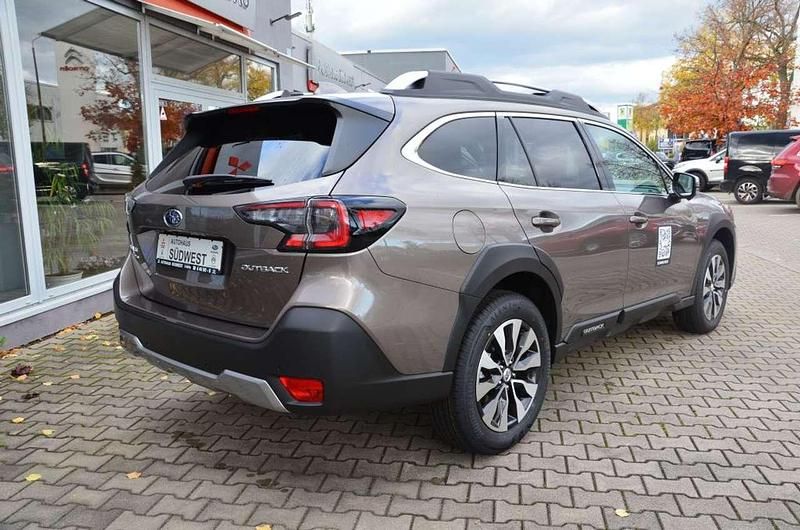 Neu Subaru Outback Platinum 169 PS (124 kW) 2025 Brilliant bronze metallic SUV