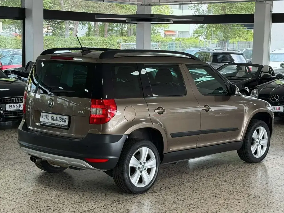 Gebraucht Skoda Yeti Plus Edition 160 PS (117 kW) 2012 Braun SUV