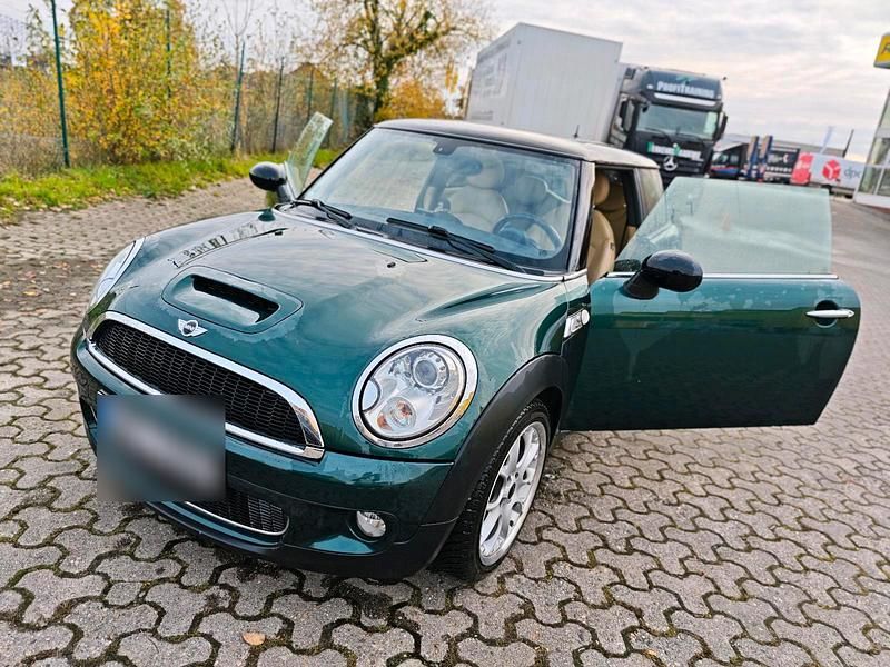 Grün Gebraucht 2007 Mini Cooper S Coupé Coupé | 5.000 € - Bild 1/4