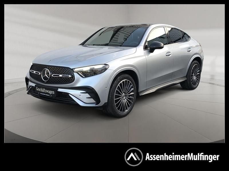 Silber Gebraucht 2025 Mercedes GLC220 Coupé | 62.789 € (Superpreis) - Bild 1/4