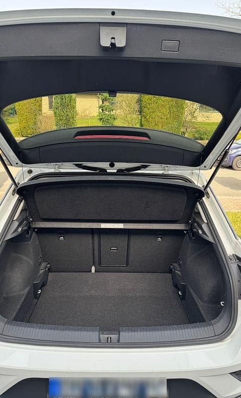 Gebraucht VW T-Roc Active 110 PS (80 kW) 2021 Weiß SUV