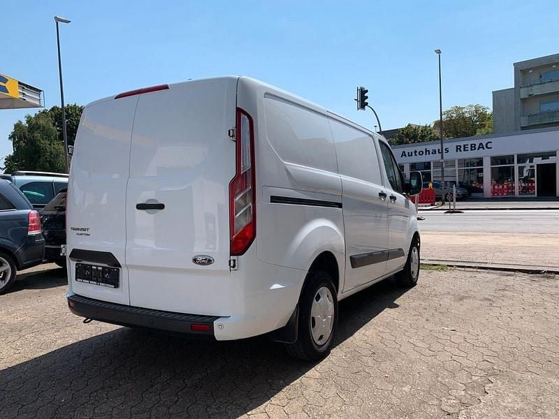 Gebraucht Ford Transit Custom 105 PS (77 kW) 2020 Weiß Kombi