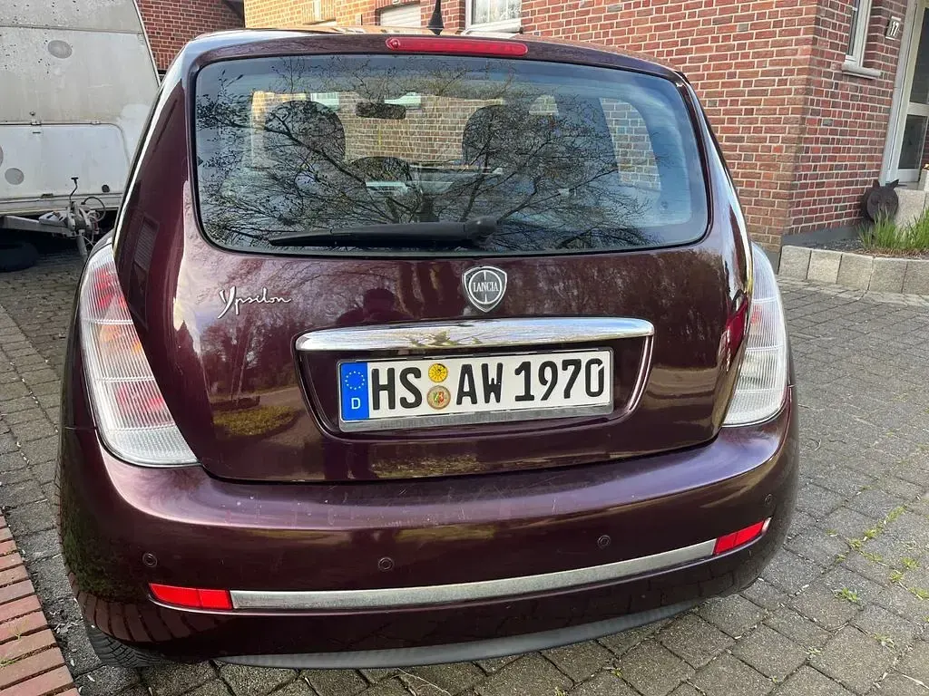 Gebraucht Lancia Ypsilon 77 PS (56 kW) 2009 Kleinwagen