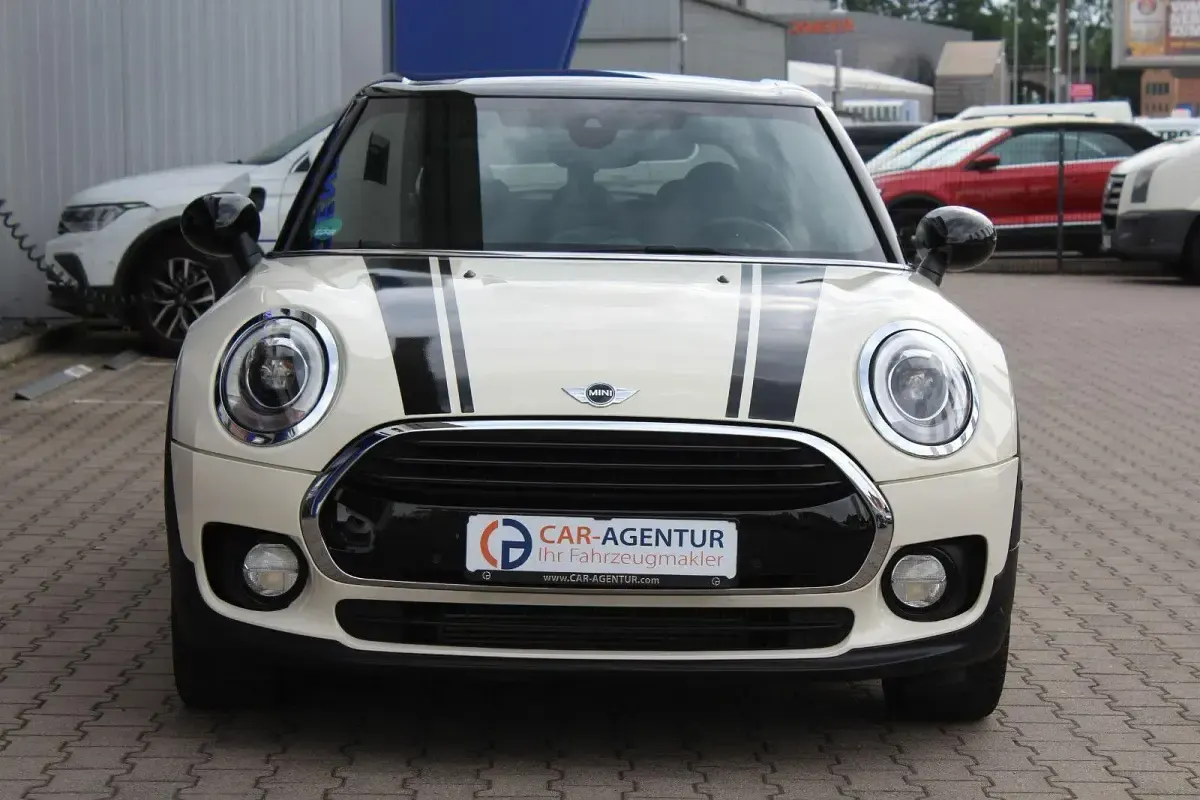 Gebraucht Mini Cooper Clubman 136 PS (100 kW) 2017 Weiß Kombi