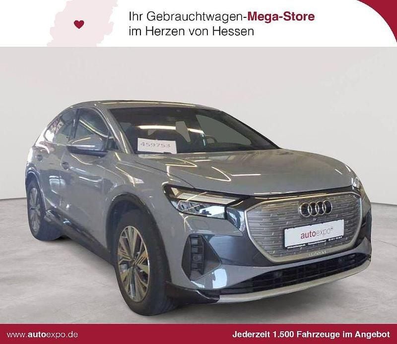 Kieselgrau Gebraucht 2022 Audi Q4 Sportback e-tron Ambiente SUV | 29.480 € (Superpreis) - Bild 1/4