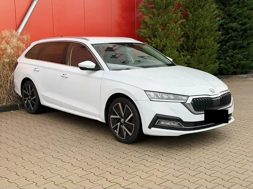Gebraucht Skoda Octavia 200 PS (147 kW) 2021 Weiß Kombi
