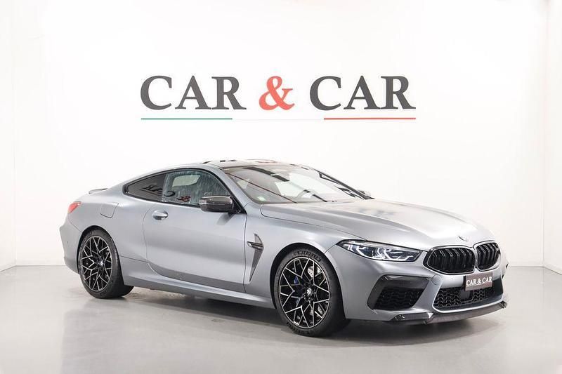 Blau Gebraucht 2021 BMW M8 Competition Edition Coupé | 89.000 € (Etwas zu teuer) - Bild 1/4