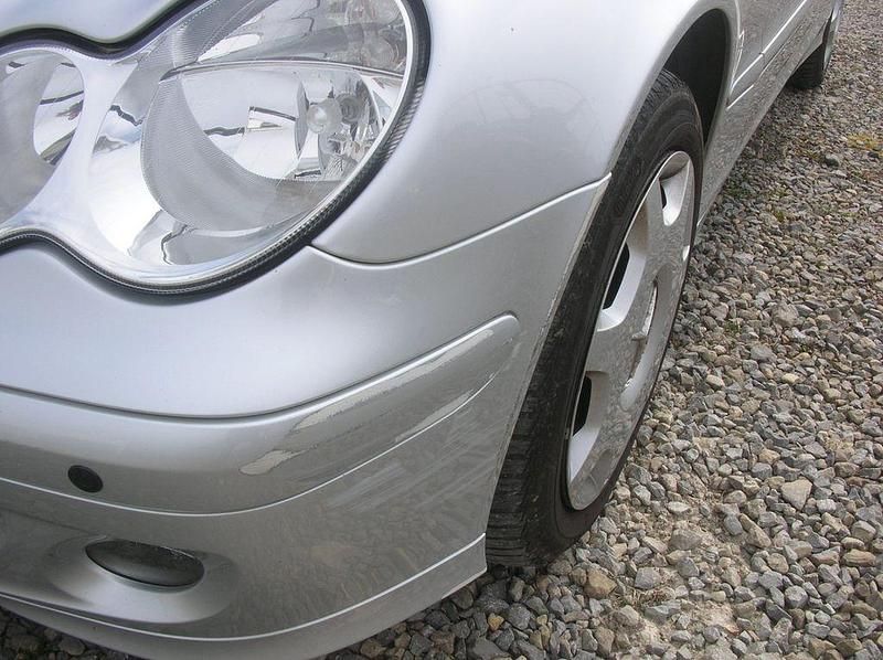 Gebraucht Mercedes C200 122 PS (89 kW) 2007 Silber Limousine