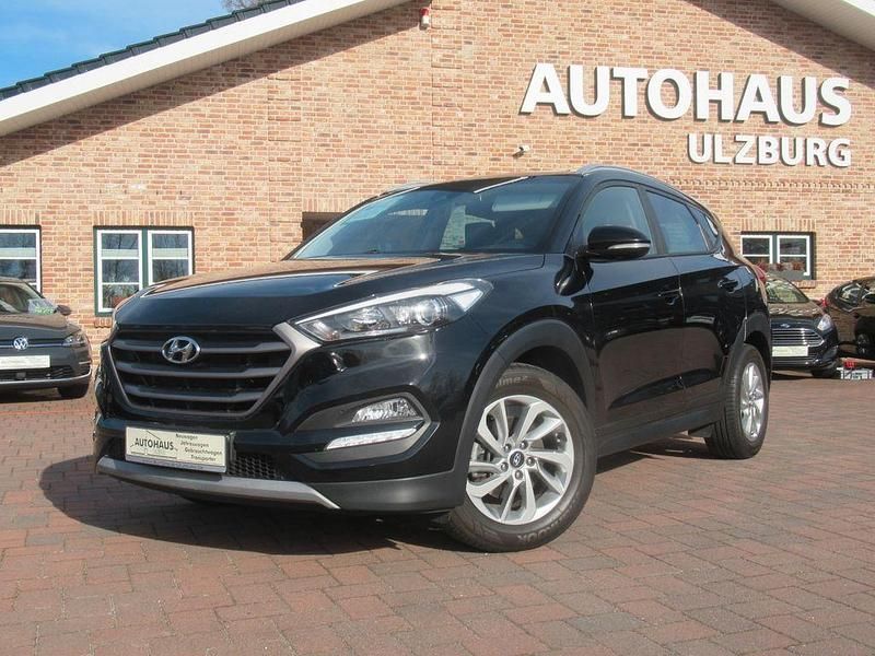 Gebraucht Hyundai Tucson Advantage 177 PS (130 kW) 2016 Schwarz SUV