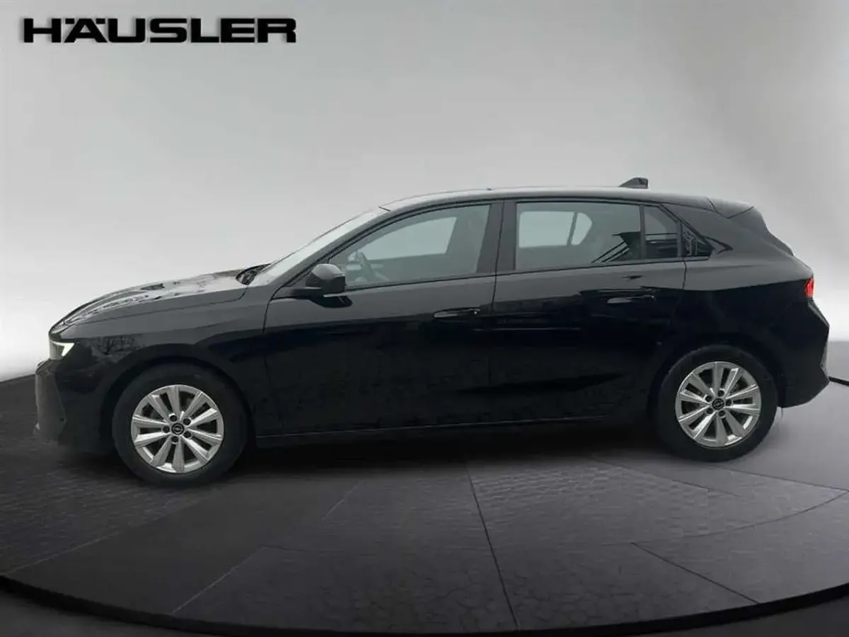 Gebraucht Opel Astra Enjoy 110 PS (80 kW) 2023 Schwarz Limousine