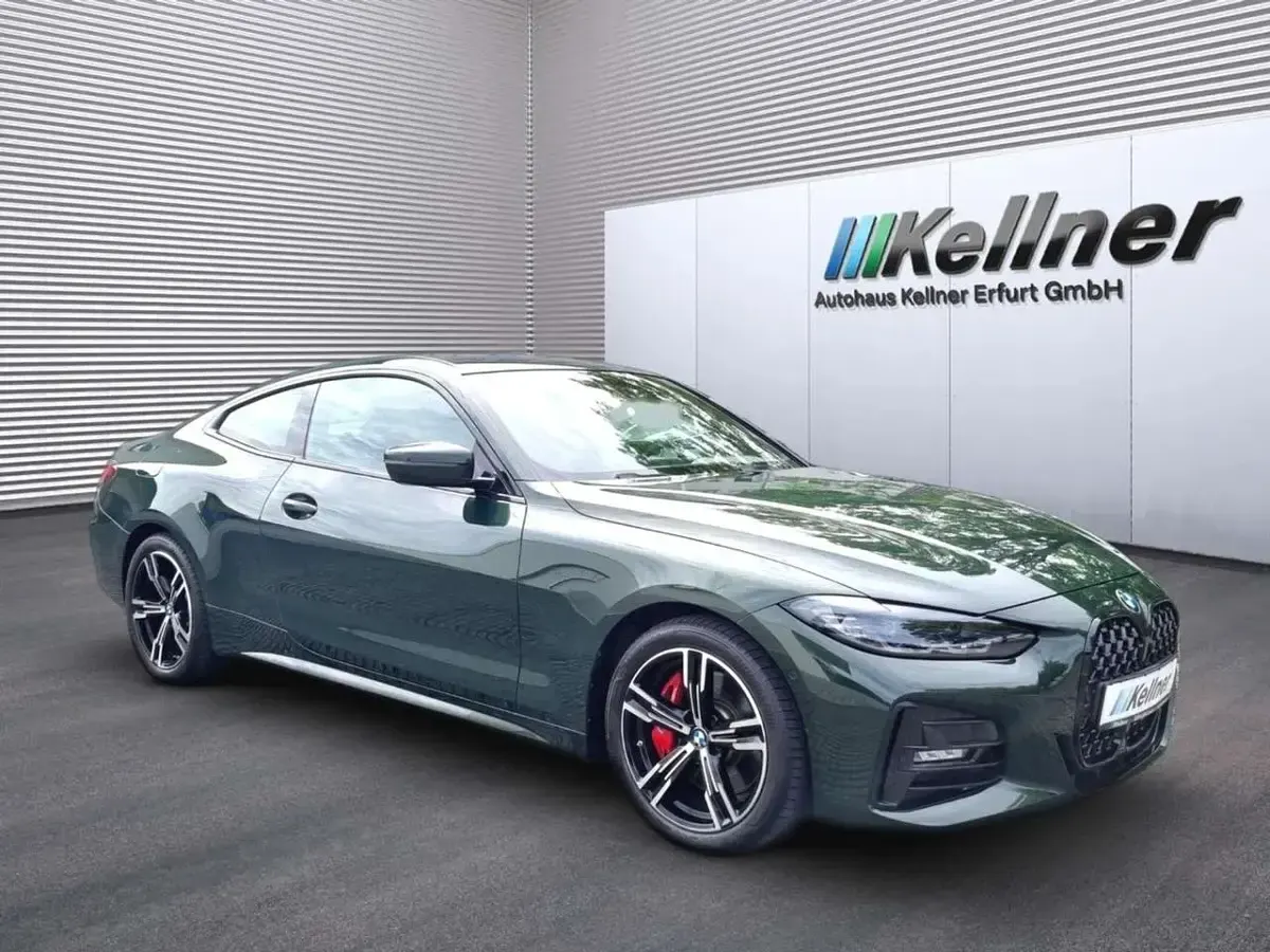Gebraucht BMW 430 M Sport 286 PS (210 kW) 2024 Sanremo green met. Coupé