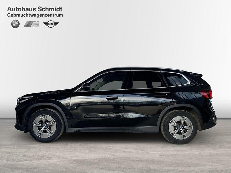 Gebraucht BMW iX1 Performance 225 kW (306 PS) 2023 Saphirschwarz SUV