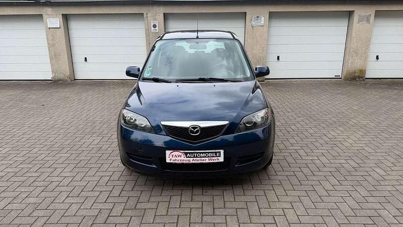 Usata Mazda 2 Active 80 CV (58 kW) 2006 Blu Utilitaria