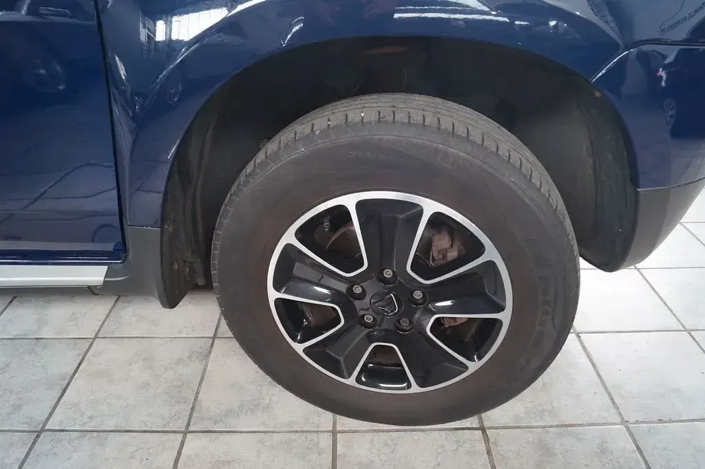 Gebraucht Dacia Duster Prestige 125 PS (91 kW) 2015 Blau SUV