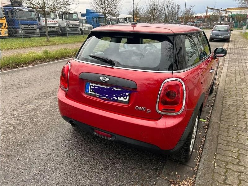 Gebraucht Mini One D 95 PS (69 kW) 2016 Rot Kleinwagen