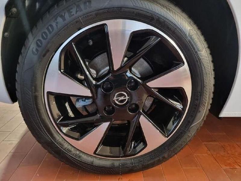 Gebraucht Opel Corsa-e 100 kW (136 PS) 2022 Weiss Kleinwagen