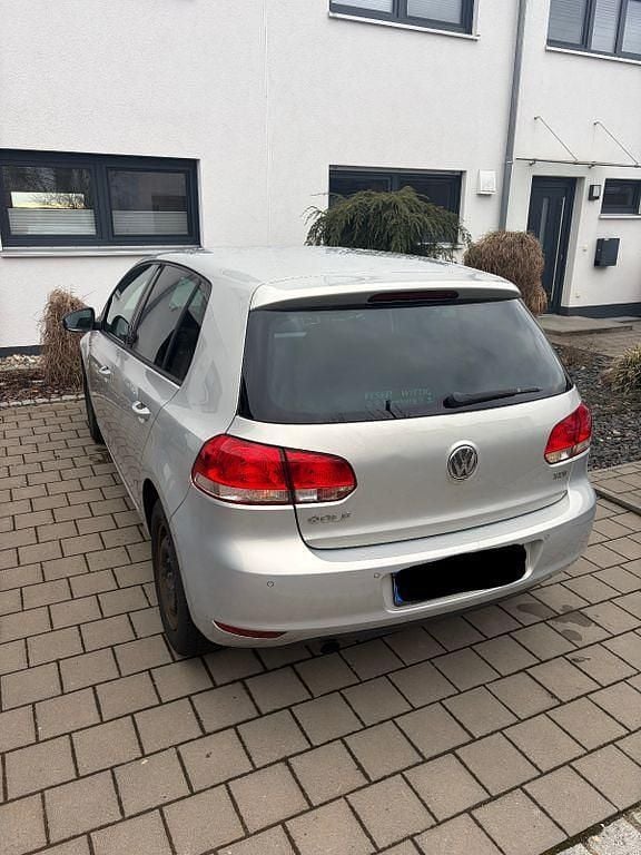 Gebraucht VW Golf VII Match 105 PS (77 kW) 2012 Grau Limousine