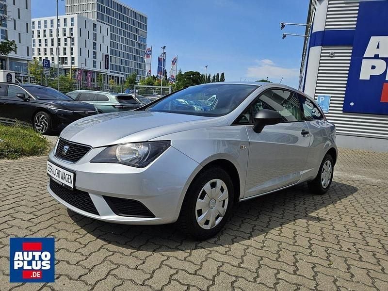 Silber Gebraucht 2014 Seat Ibiza SC 4You Kleinwagen | 6.399 € - Bild 1/4