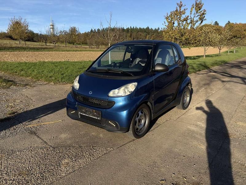 Blau Gebraucht 2009 Smart ForTwo Coupé Kleinwagen | 3.250 € (Fairer Preis) - Bild 1/4