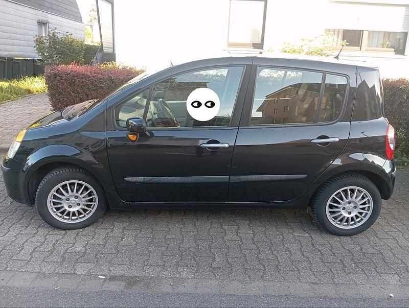 Second-hand Renault Modus 88 CP (64 kW) 2005 Negru Monovolum