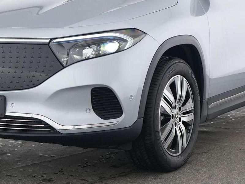Gebraucht Mercedes EQA300 Progressive 167 kW (228 PS) 2025 Hightechsilber (metallic) SUV