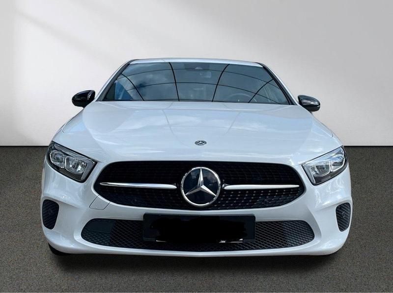 Gebraucht Mercedes A200 163 PS (119 kW) 2020 Weiß Kleinwagen