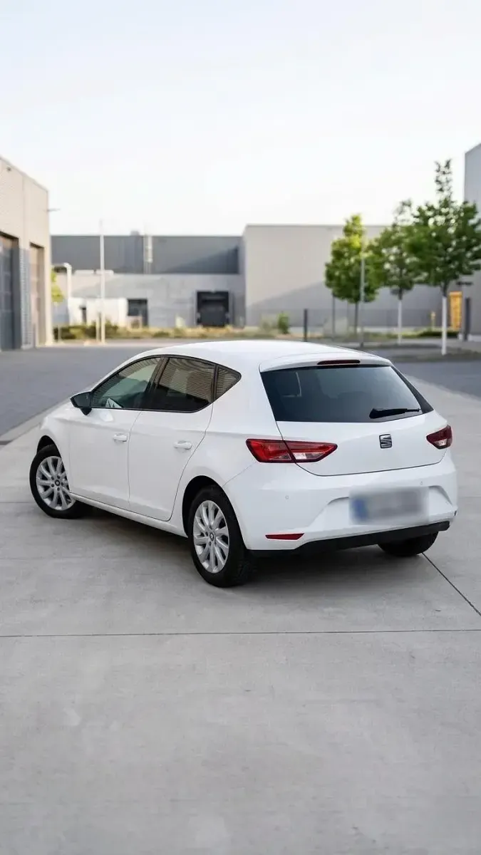 Gebraucht Seat Leon 110 PS (80 kW) 2014 Weiß Limousine