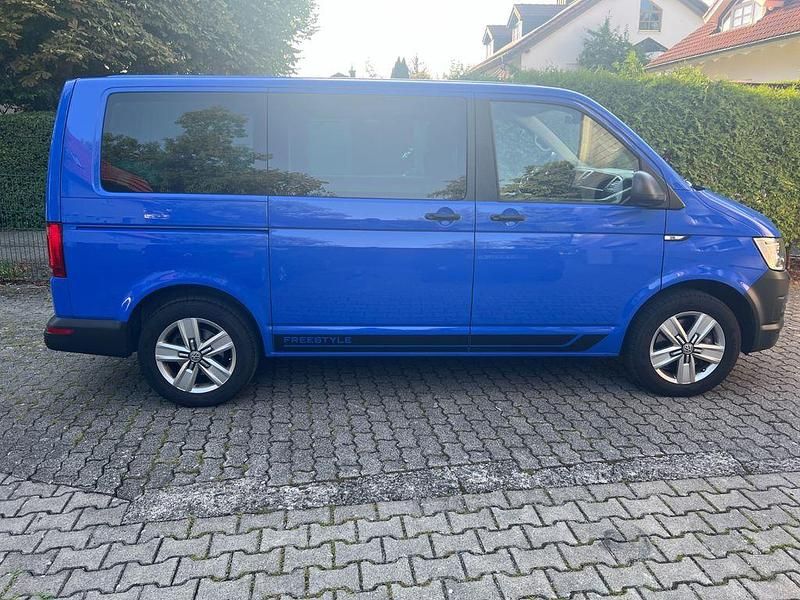 Blau Gebraucht 2017 VW T6 Van | 27.200 € (Fairer Preis) - Bild 1/4
