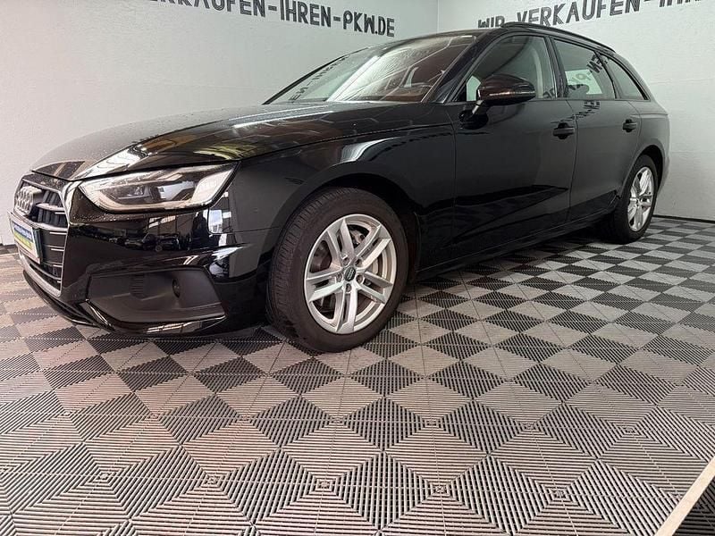 Schwarz Gebraucht 2020 Audi A4 Sport Kombi | 17.999 € (Fairer Preis) - Bild 1/4