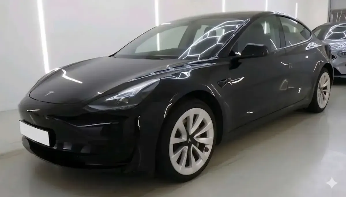 Gebraucht Tesla Model 3 RWD 239 kW (325 PS) 2023 Schwarz Limousine